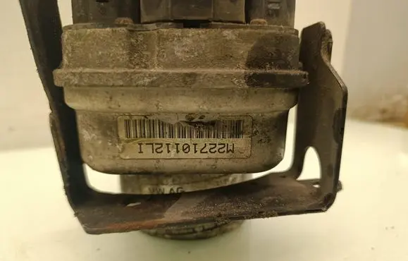 Skoda Fabia Mk2 (5J) Power steering pump 6R0423156B