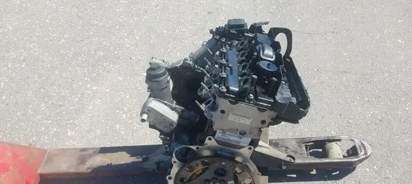 BMW 3 E90 E91 Engine 7781211
