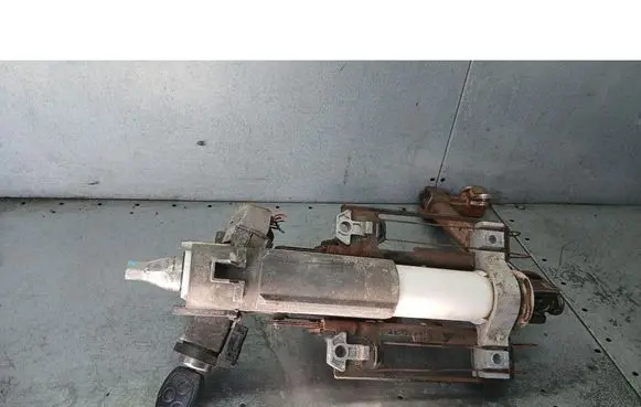 Ford Mondeo Mk III Steering wheel column trim 