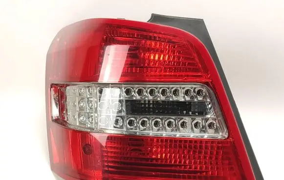 Mercedes-Benz GLK (X204) Rear/tail lights 2048202564