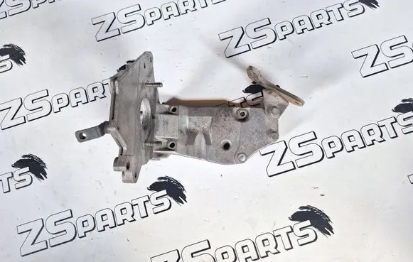 BMW 5 E34 Fuel pump bracket 2241066 305699B