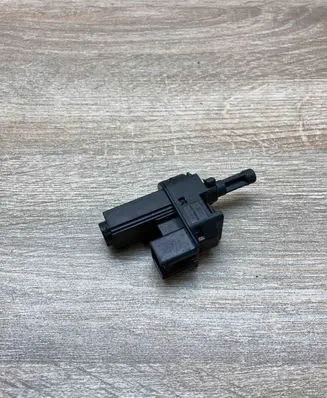 Land Rover Freelander 2 - LR2 Brake pedal sensor switch 4M5T7C534AA