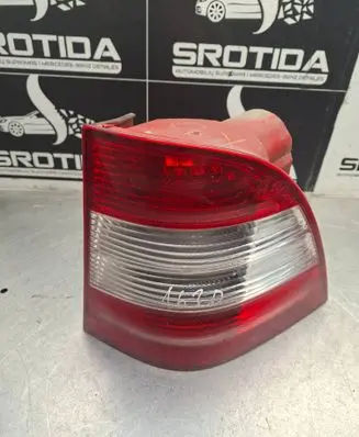 Mercedes-Benz ML W163 Rear/tail lights A1638202064
