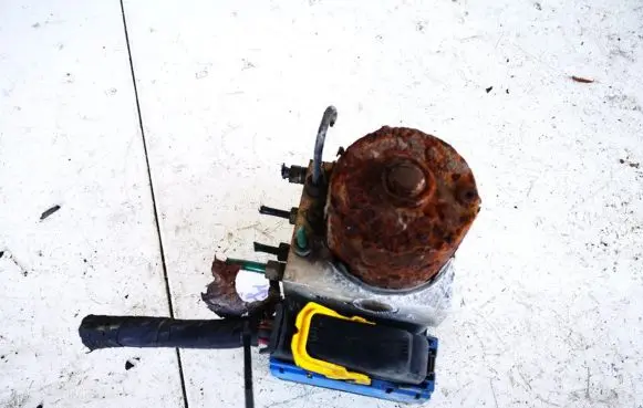 Renault Laguna II ABS Pump 10096014043 10.0960-1404.3