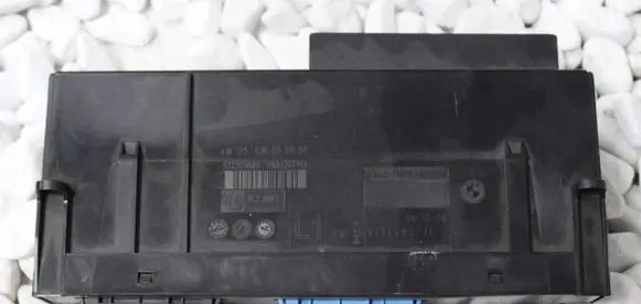 BMW 1 E81 E87 Charging relay 