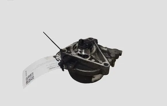 Opel Zafira B Vacuum pump
