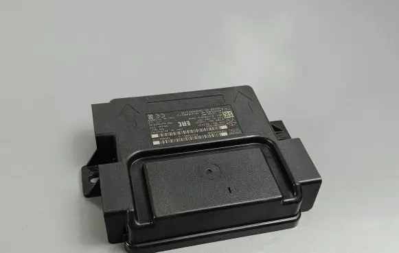 Jeep Cherokee Other control units/modules P68322950AB 68322950AB