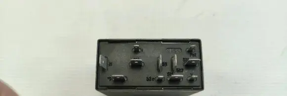Volkswagen PASSAT B7 Other relay 4B0955531A 72WA401 BT20499