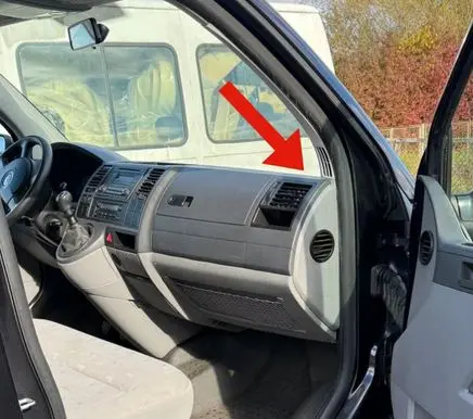 Volkswagen Transporter - Caravelle T5 Side speaker trim/cover 7H0857228 P0078059