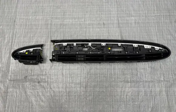 Fiat 500E Dashboard lower bottom trim panel 735781543