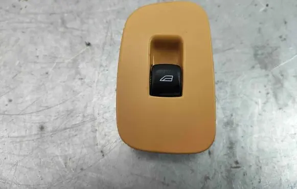Volvo XC60 Electric window control switch 31433408
