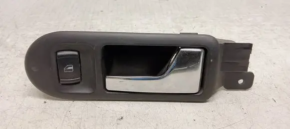 Volkswagen Golf IV Front door interior handle 3B1837114