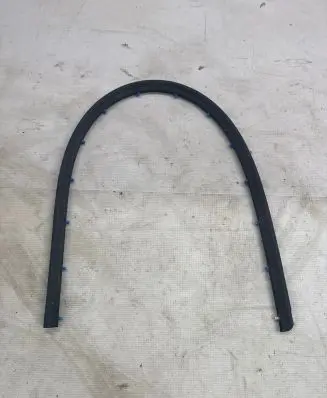 BMW X2 F39 Rubber seal front door (on door) 8498353 8498354