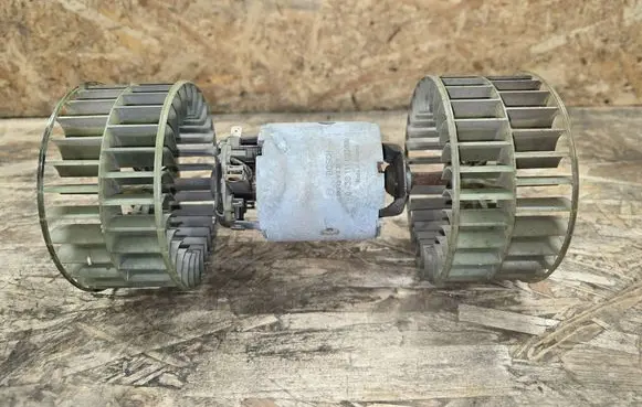 Mercedes-Benz SL R129 Heater fan/blower 0130111023