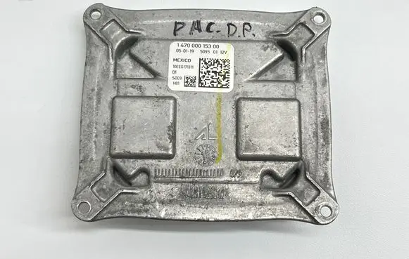 Chrysler Pacifica Headlight ballast module Xenon 147000015300 509501 10EEG171311
