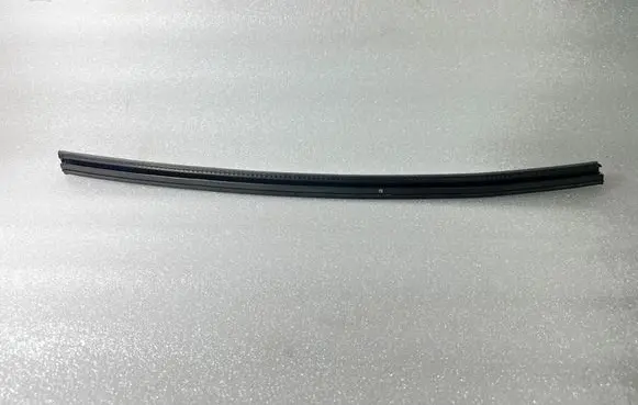 Audi A6 S6 C7 4G Rubber seal front door window/glass 4G0837479