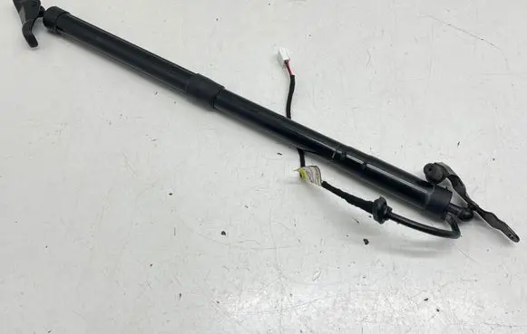 Toyota Highlander XU50 Tailgate/trunk strut/damper 420880LR13220 G8920231019V54