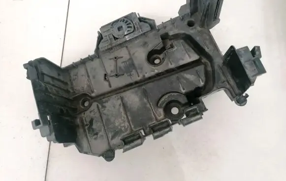 Battery box tray