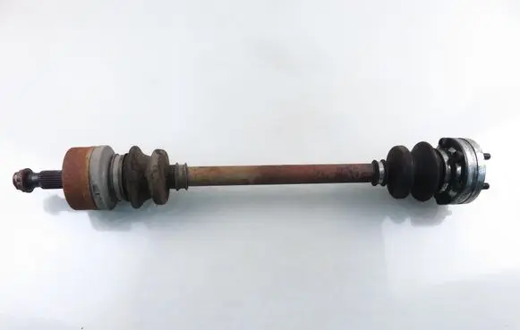 Mercedes-Benz E W124 Rear driveshaft