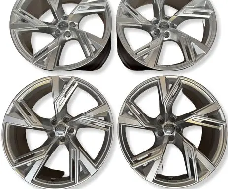 Audi RS6 C8 R22 alloy rim 4K0601025R