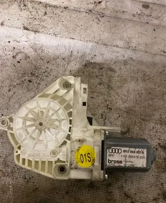 Audi A5 8T 8F Rear door window regulator motor 8K0959801A