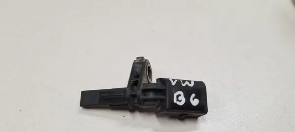 Volkswagen PASSAT B6 ABS brake wheel speed sensor