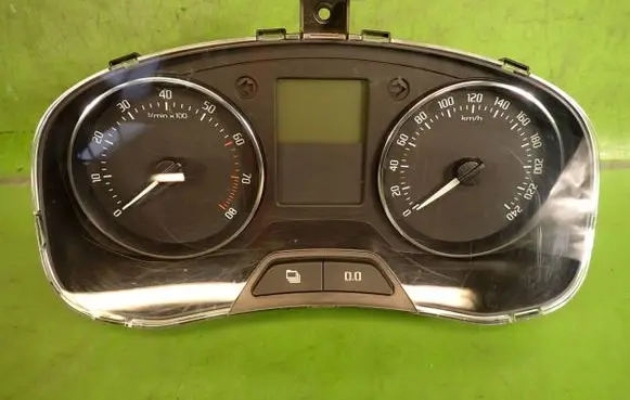 Skoda Fabia Mk2 (5J) Speedometer (instrument cluster)