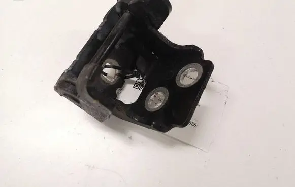 Citroen C5 Rear door lower hinge