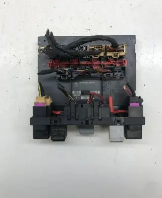 Volkswagen PASSAT B6 Comfort/convenience module 3C0937049J F005V00530