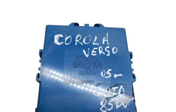 Toyota Corolla Verso AR10 Combustion control unit/module 896180F020