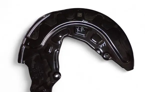 Volkswagen Golf VIII Front brake disc dust cover plate 5Q0615311G 5Q0400053RR