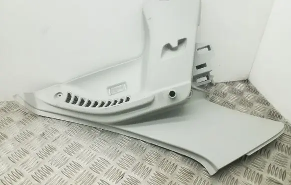 Seat Leon (5F) Parcel shelf load cover mount bracket 5F3867288