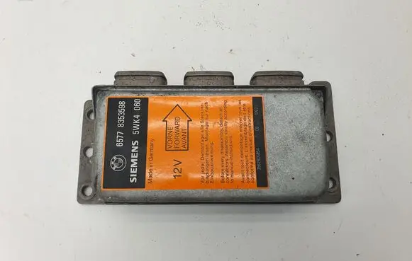 BMW 5 E34 Airbag control unit/module 8353598 65778353598