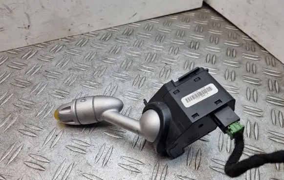 Mini One - Cooper Cabrio R52 Wiper control stalk 6949410