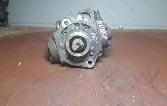 Peugeot Boxer Fuel injection high pressure pump 6C109B395AE