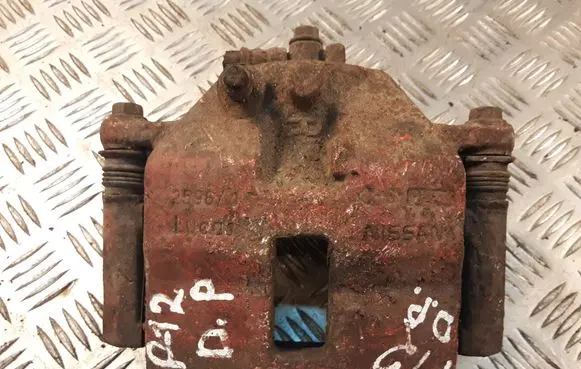 Nissan Primera Front brake caliper