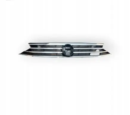 Volkswagen PASSAT B8 Front bumper upper radiator grill 3G0853653K
