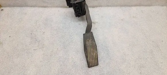 Opel Astra H Accelerator throttle pedal 9157998 6PV00811200