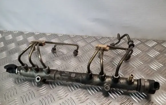 Fuel main line pipe