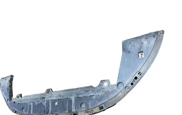 Volvo XC60 Front bumper skid plate/under tray 30763421 BP8BB01