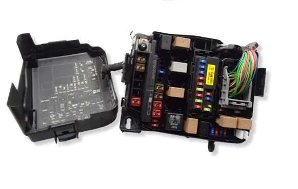 KIA Ceed Fuse box set 919513X130