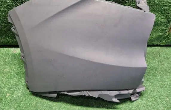 Rear bumper corner part panel trim