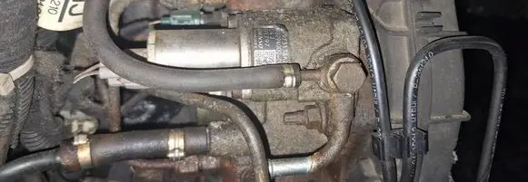 Opel Combo C Fuel injection high pressure pump hu2940000073