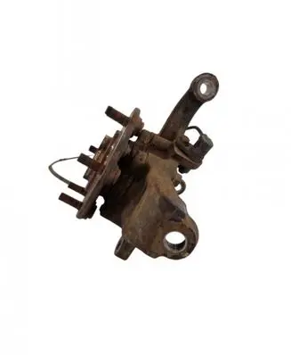 Mitsubishi L200 Front wheel hub