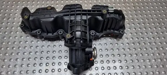 Volkswagen Golf VI Intake manifold 03L129711AL