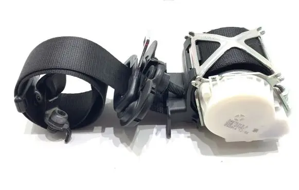 BMW 3 F30 F35 F31 Front seatbelt 7243308