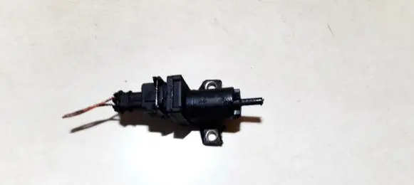 Renault Kangoo I Turbo solenoid valve 7700102545C HOM100788