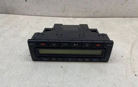 Mercedes-Benz E W210 Climate control unit A2108302385 2108302385