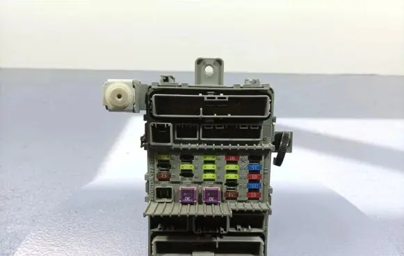 Fuse box set