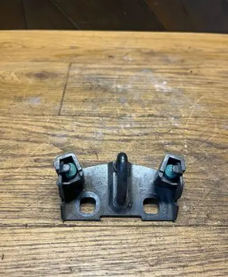 Citroen C3 Picasso Trunk lock loop 